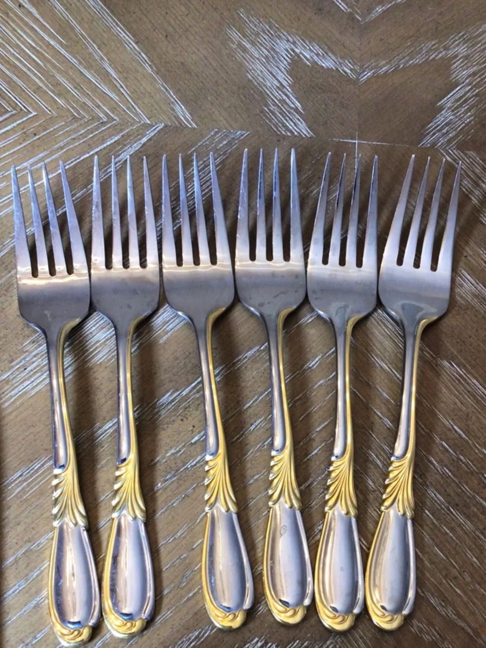 Vintage Retroneu Linda Gold Accent Flatware Korea Stainless YOUR CHOICE.